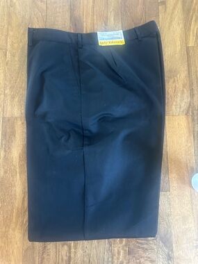 Size 16 UR Lady Edwards’s Black Flat-Front Skirt-Style Women's Pants